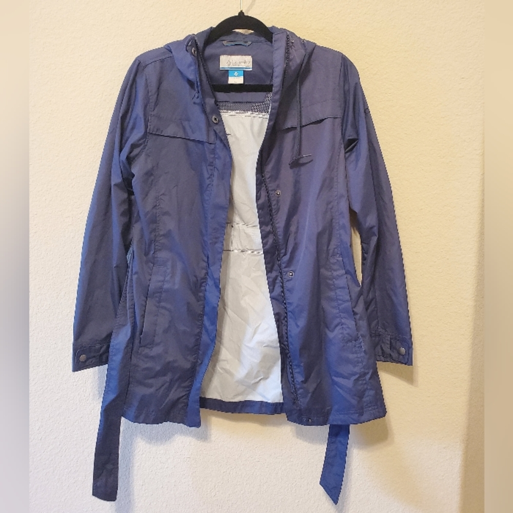 Blue Columbia belted rain coat xs